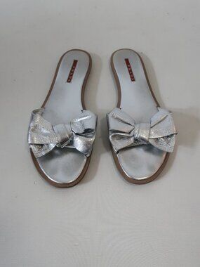 Women Prada Silver Bow Tie Flat Leather Sandals 38 1/2/US 8.5